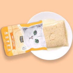 Kit Cat Petite Pouch 70g – Tuna & Salmon
